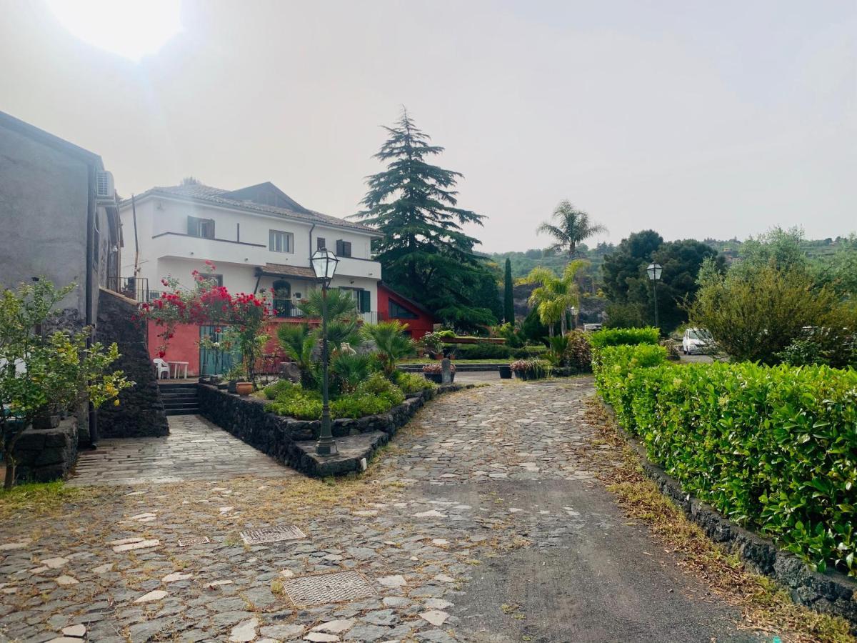 Villa Alessio - Case Vacanza Con Piscina Sull'Etna Puntalazzo Buitenkant foto