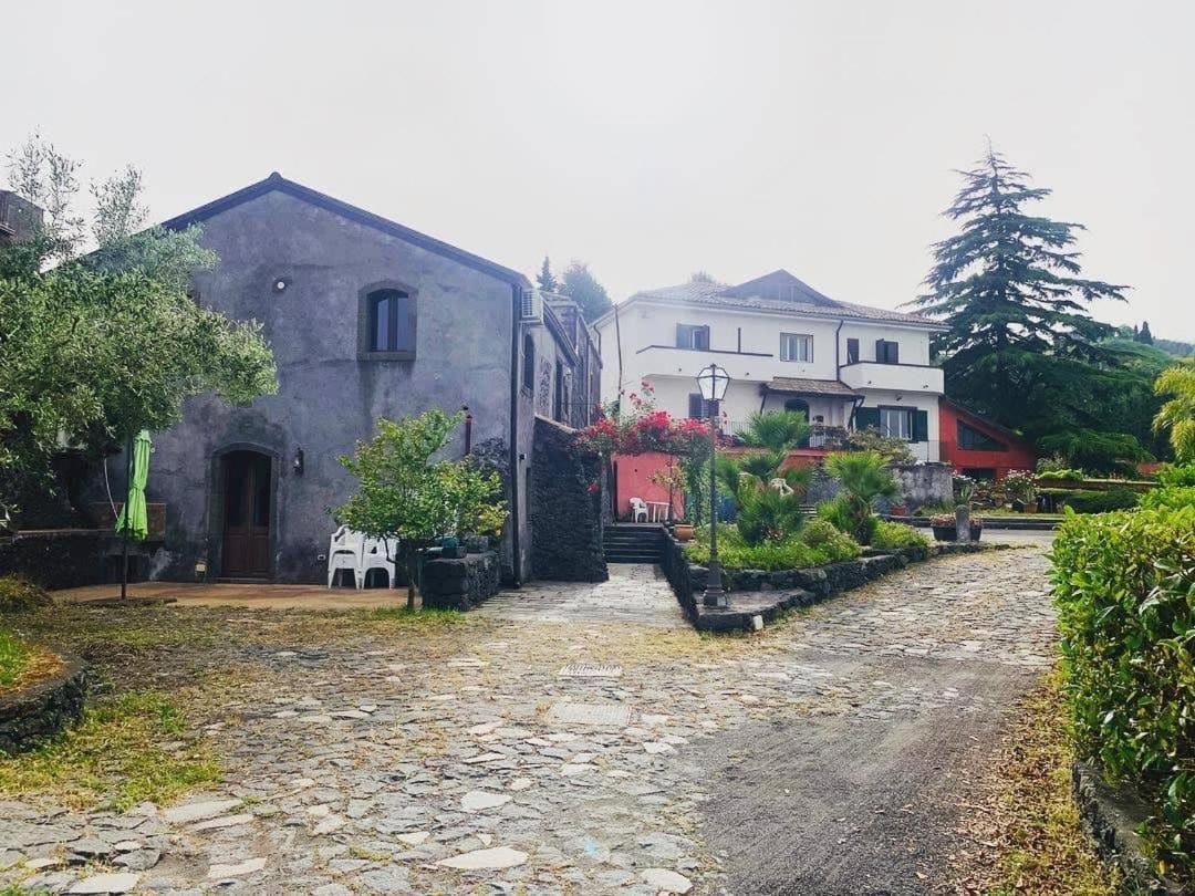 Villa Alessio - Case Vacanza Con Piscina Sull'Etna Puntalazzo Buitenkant foto